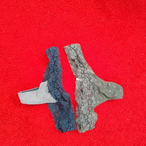 vintage y2k thong x2 bundle Pink by Victoria's Secret NWOT - Picture 1 of 4